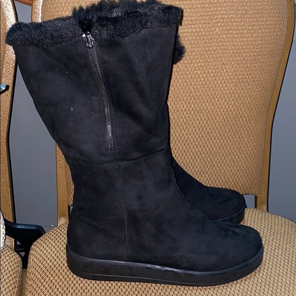 Boots - Picture 2 of 2